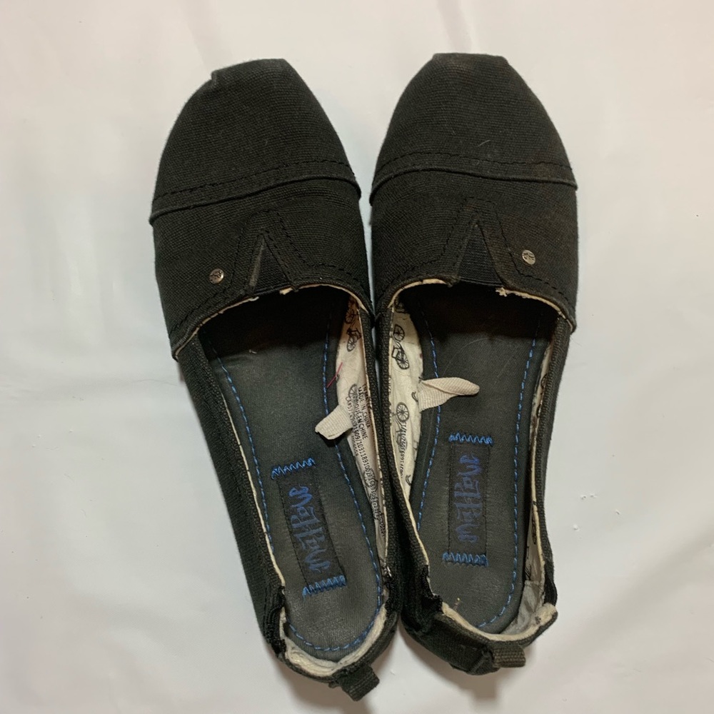 Black flats